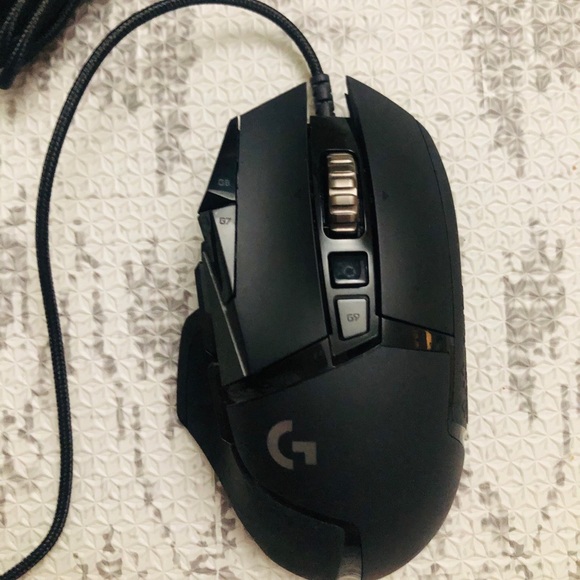 Logitech hero g502 wired gaming mouse - Picture 2 of 4
